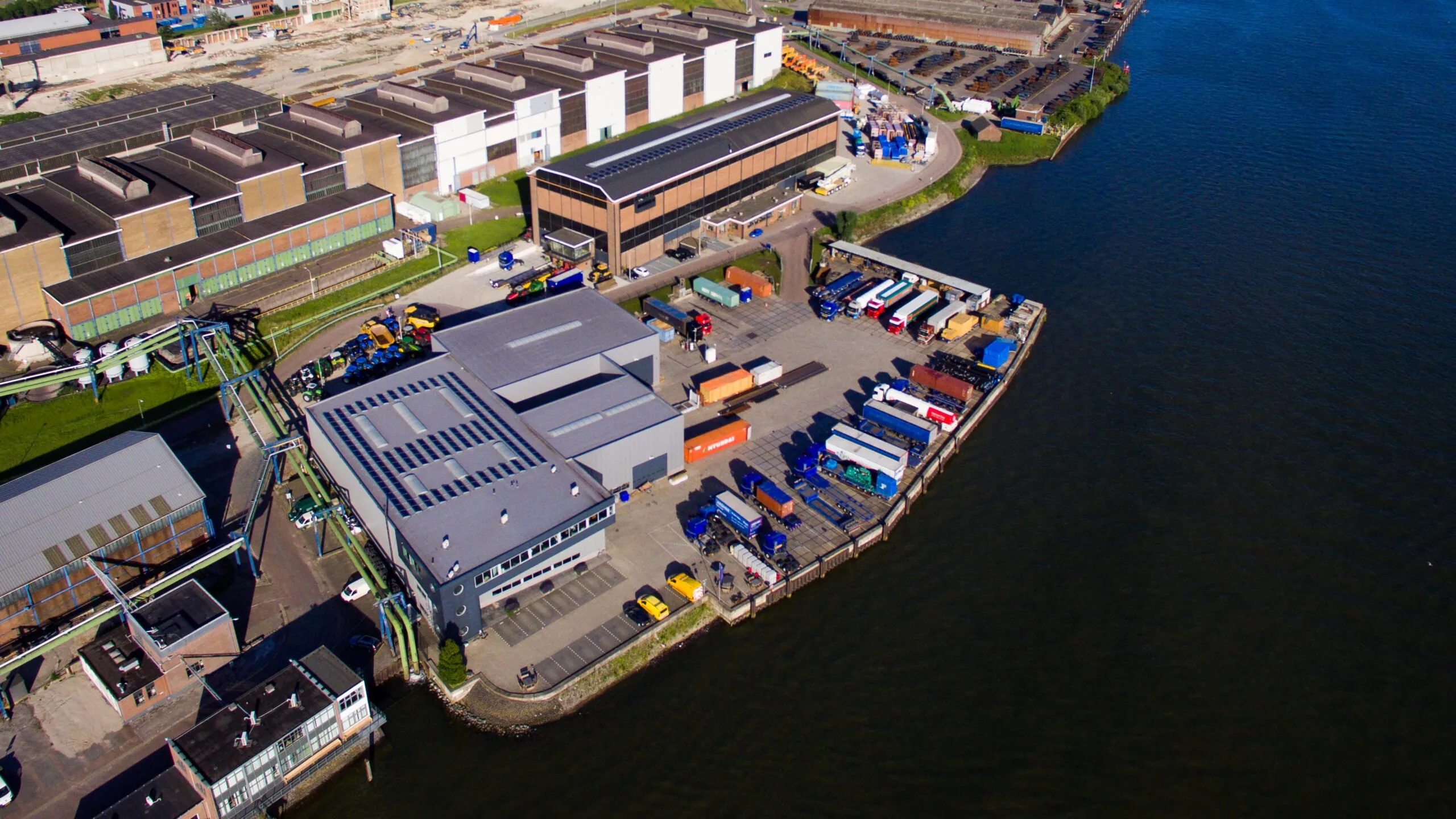 Nugteren Transport warehouse